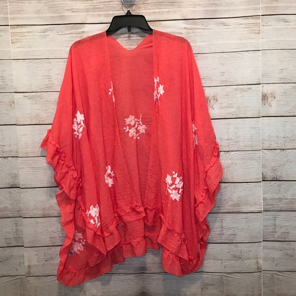 Floral embroidered kimono - Picture 1 of 4